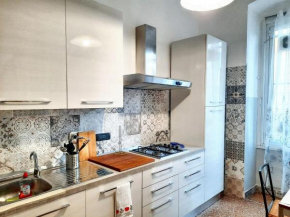 Charming Apartment in Genova - 70 m² - Parking Included Genova
